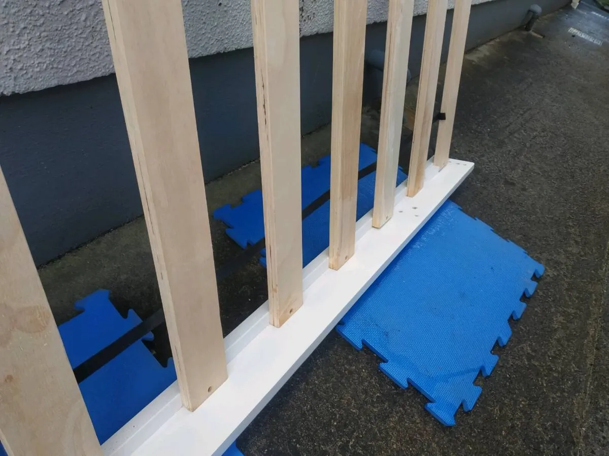 Single bed with mattress - Image 4