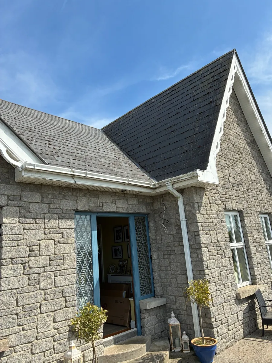 Blue Bangor roof slates - Image 1