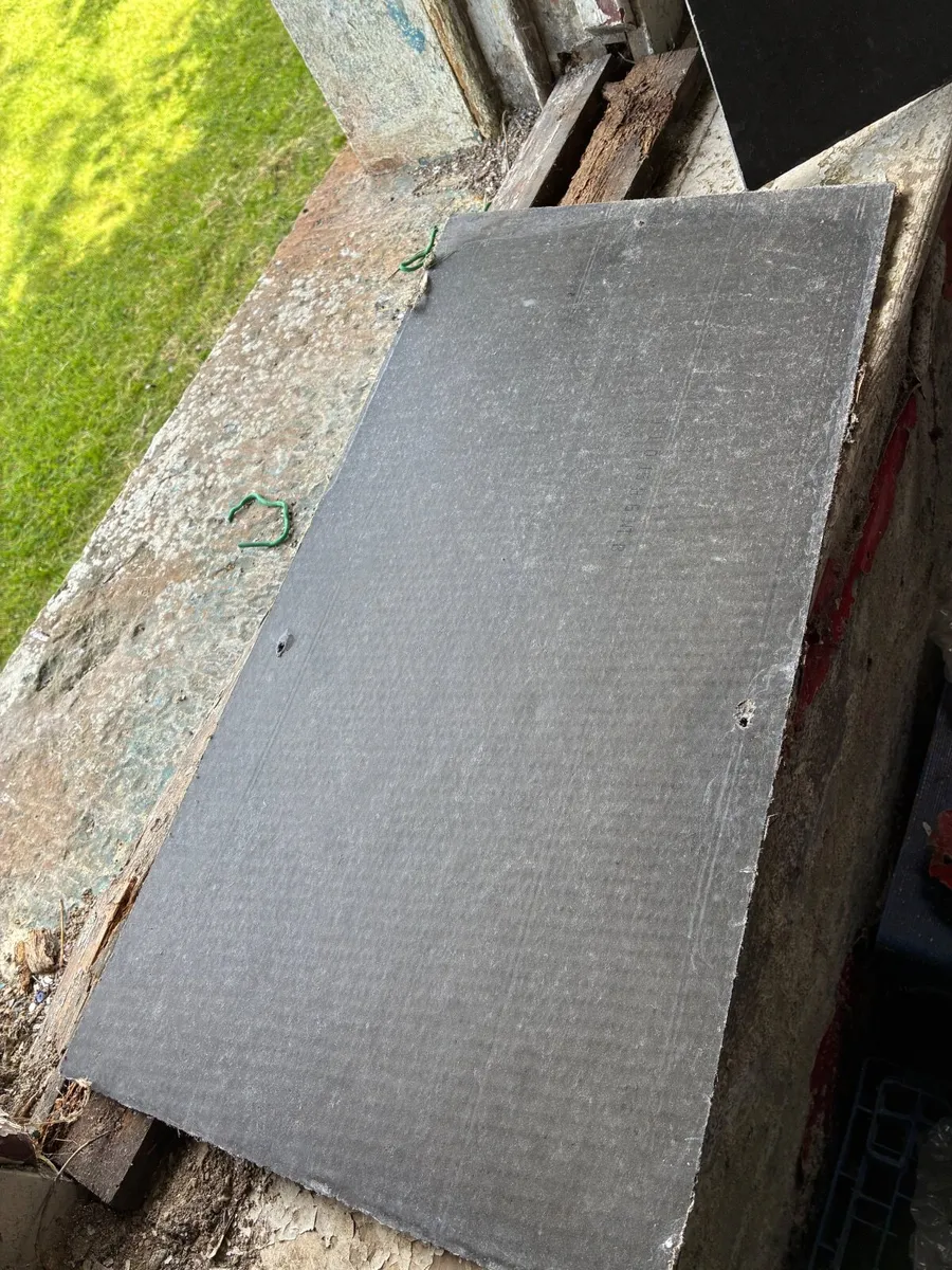 Blue Bangor roof slates - Image 2