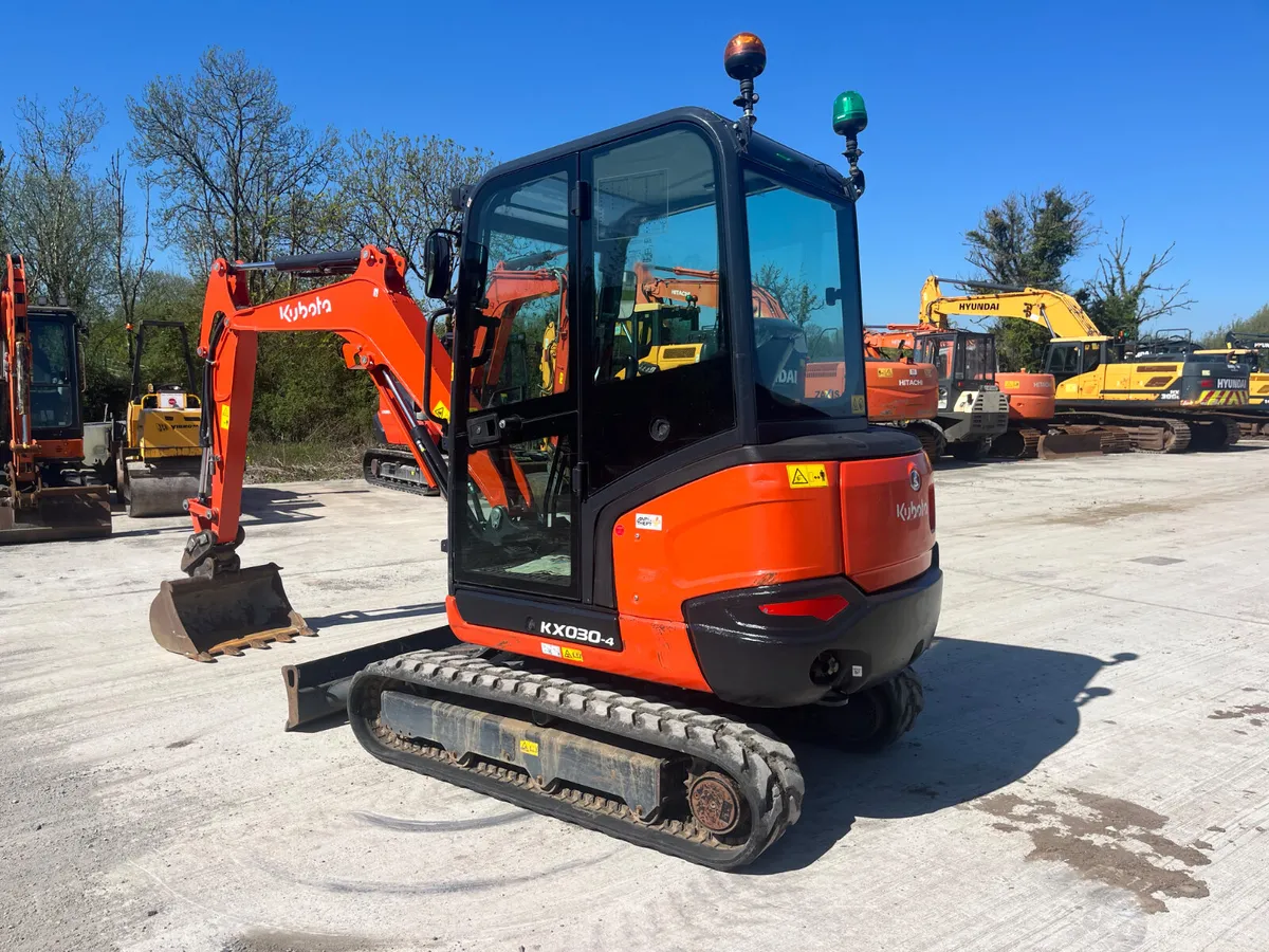2023 Kubota KX030-4 - Image 3