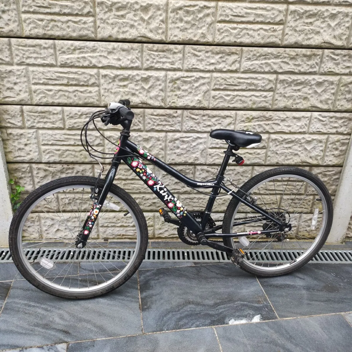 Girl Kids Bike 24” - Image 1