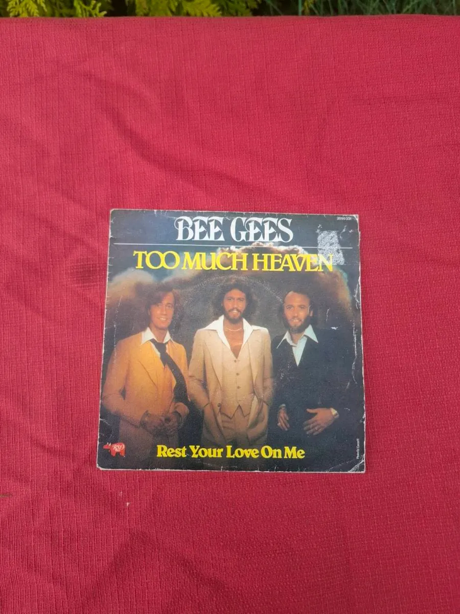 Bee gees vinyl single - Image 1