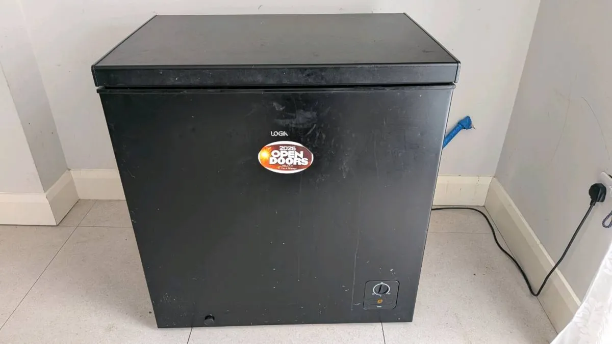 Chest freezer perfect condition - Image 1