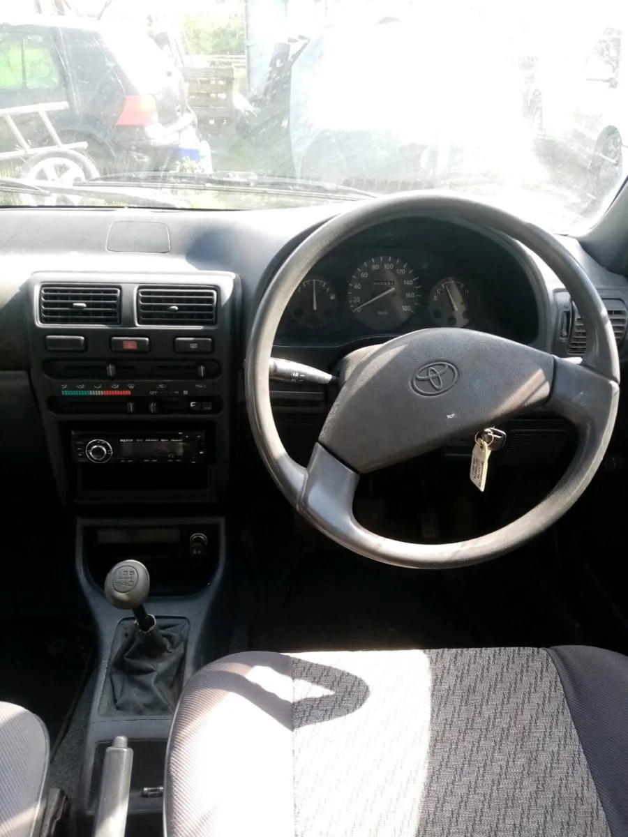 Toyota Starlet - Image 4