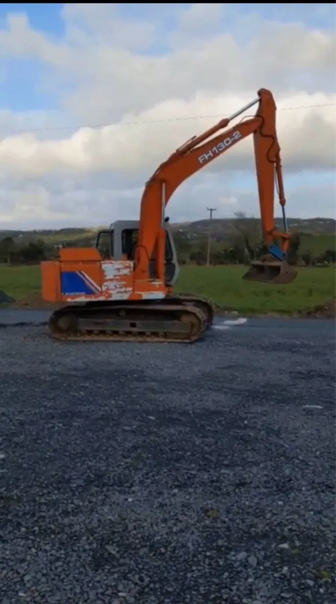 Fiat hitachi 130 - Image 2