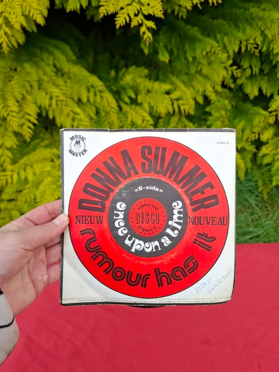 Vinyl single donna summers - Image 1