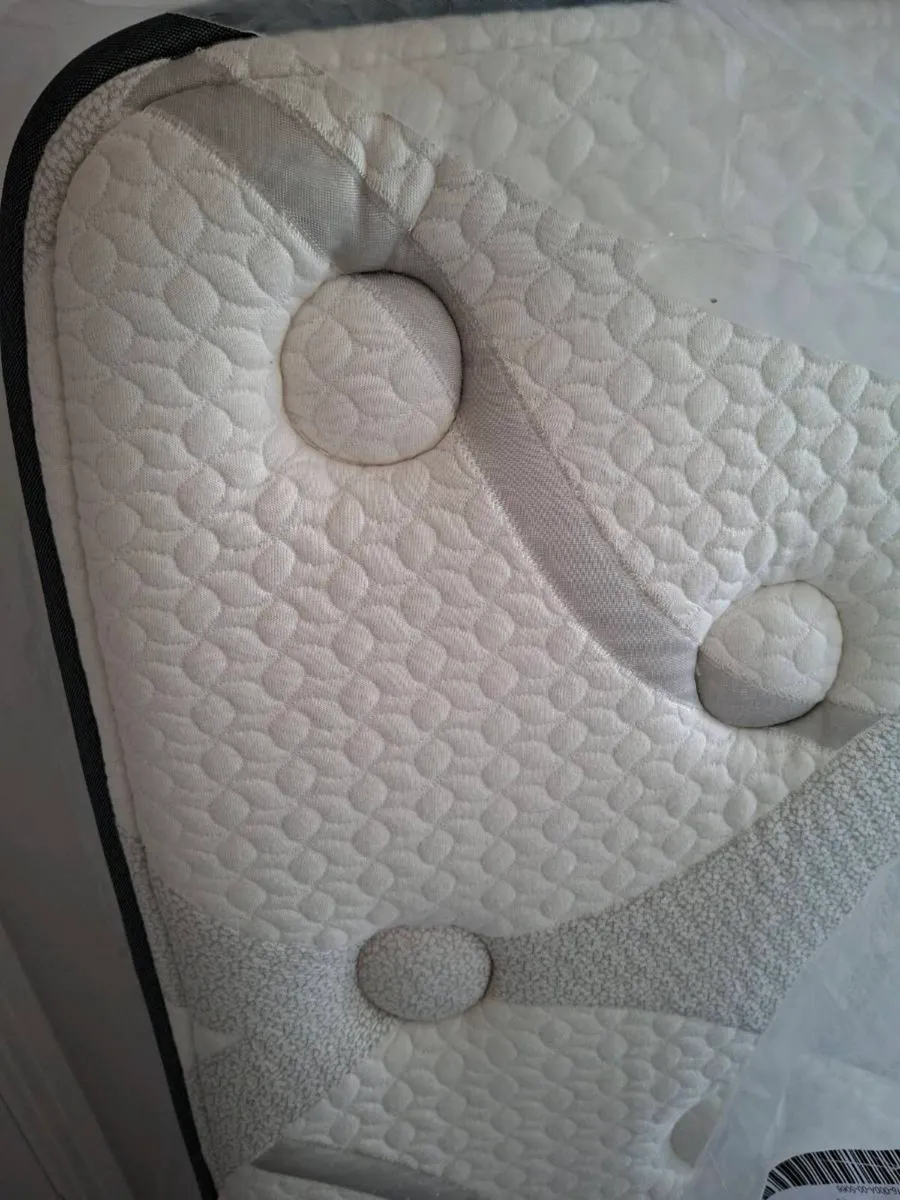 Mattress for double bed - Image 2