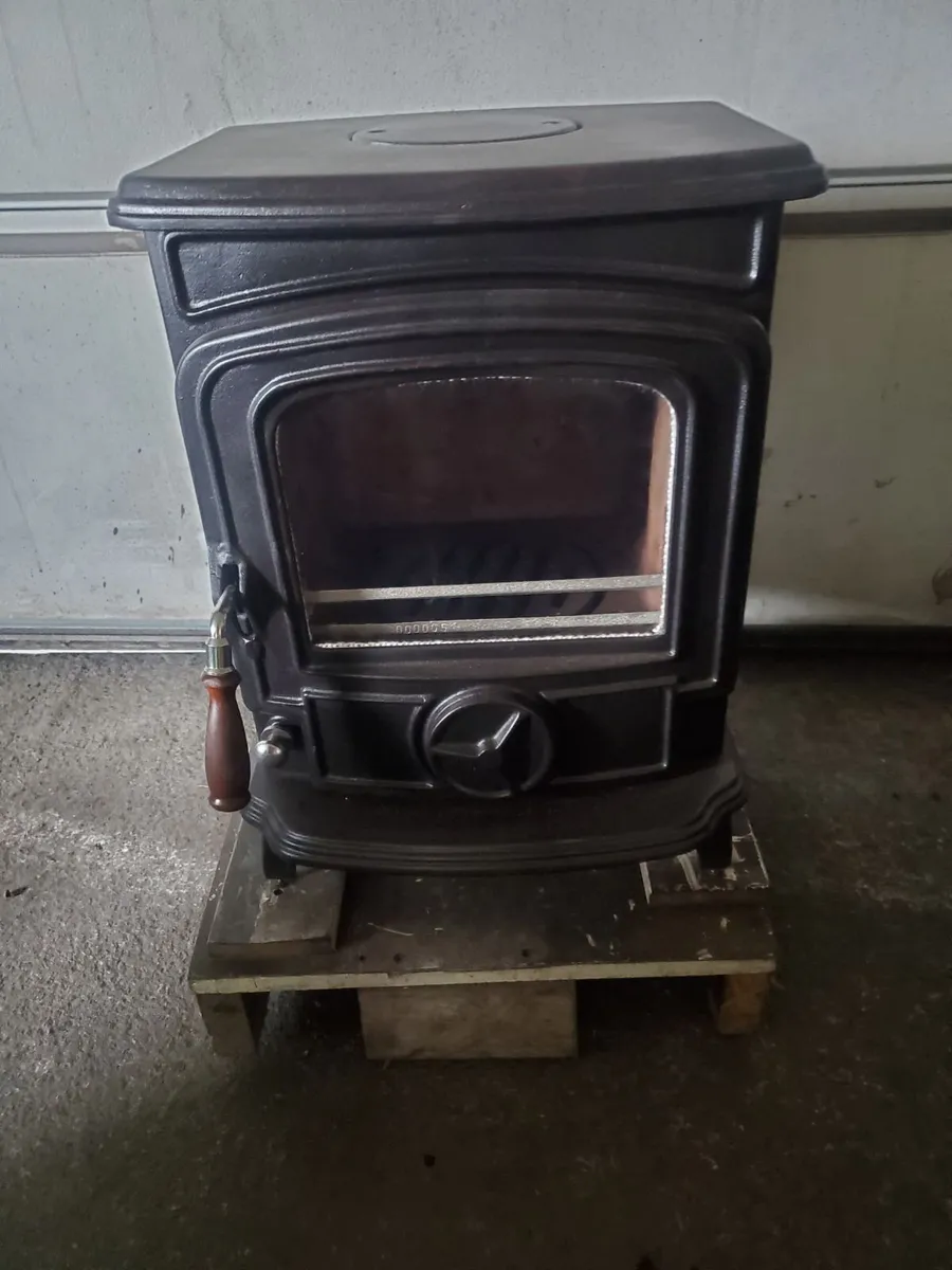 Stanley Oisin solid fuel stove as new - Image 4