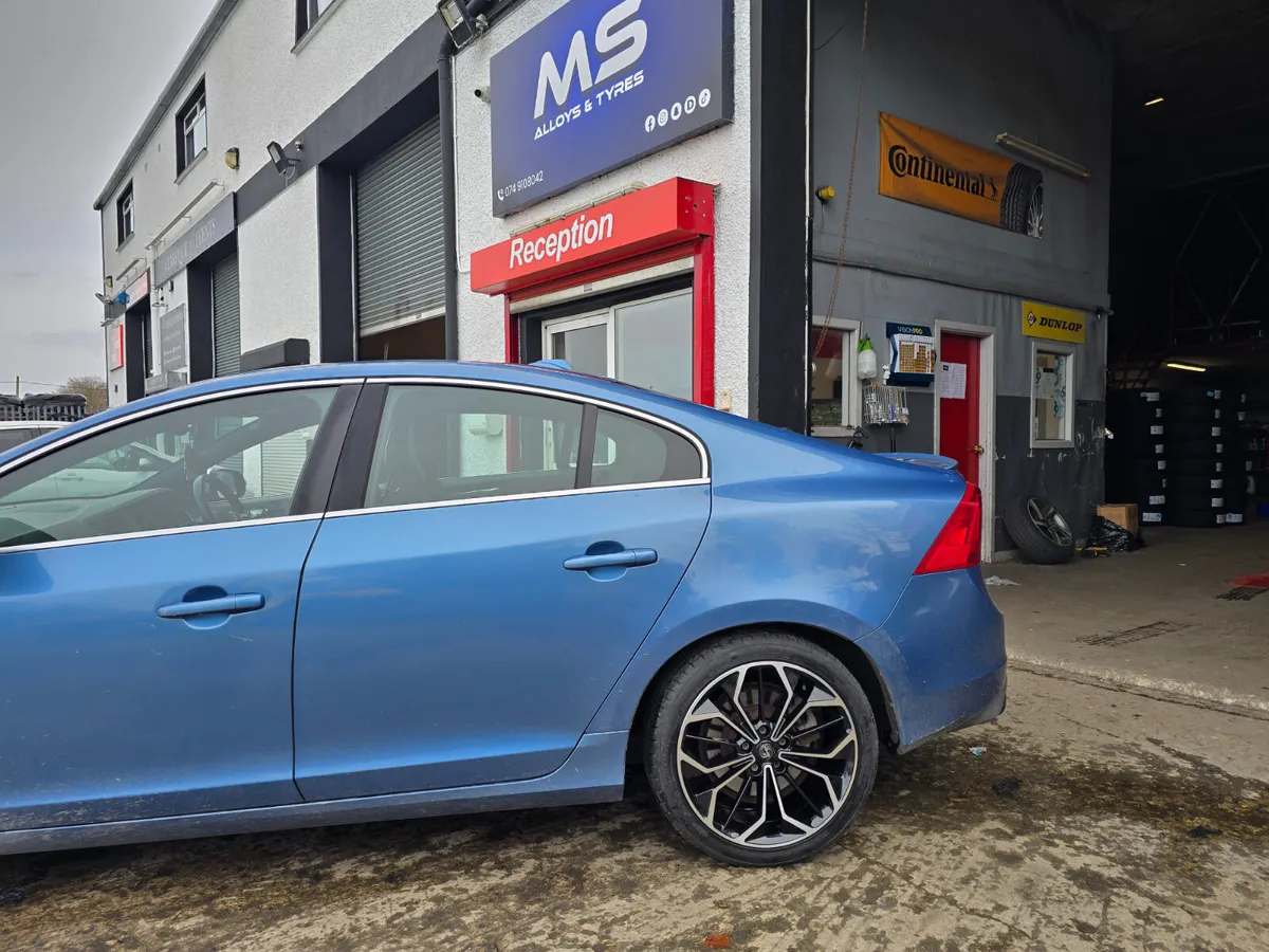 18" 19" Ford Focus MK4 ST Line - Image 3