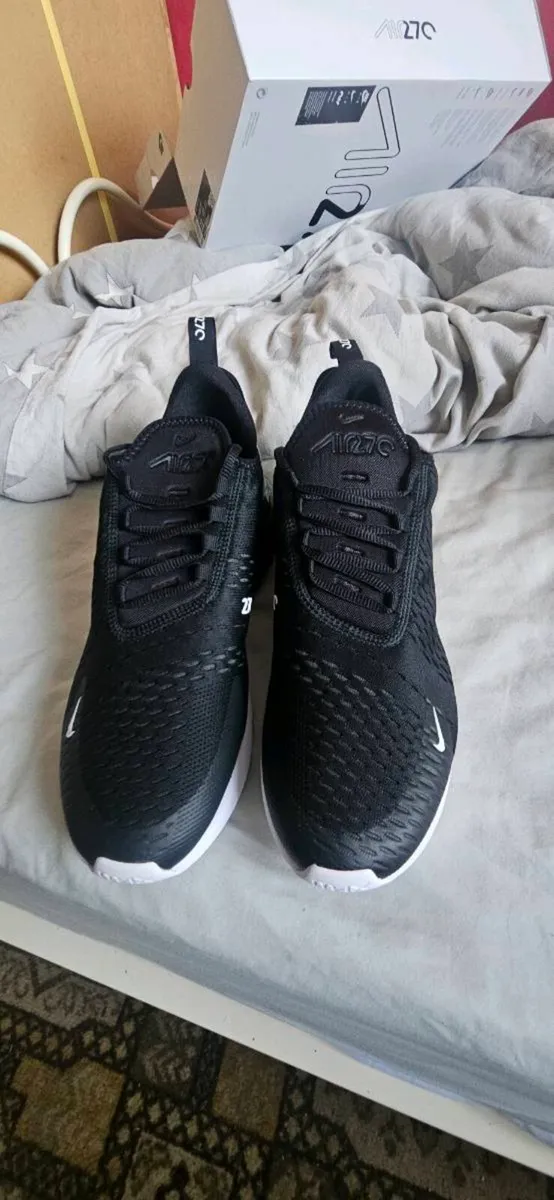 Nike Air Max Trainers - Image 1