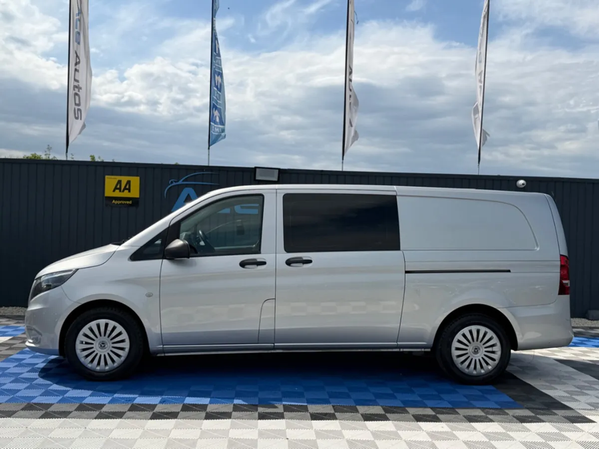 Mercedes-Benz Vito MIXTO CREW CAB - 5 SEATS - AUTO - Image 4