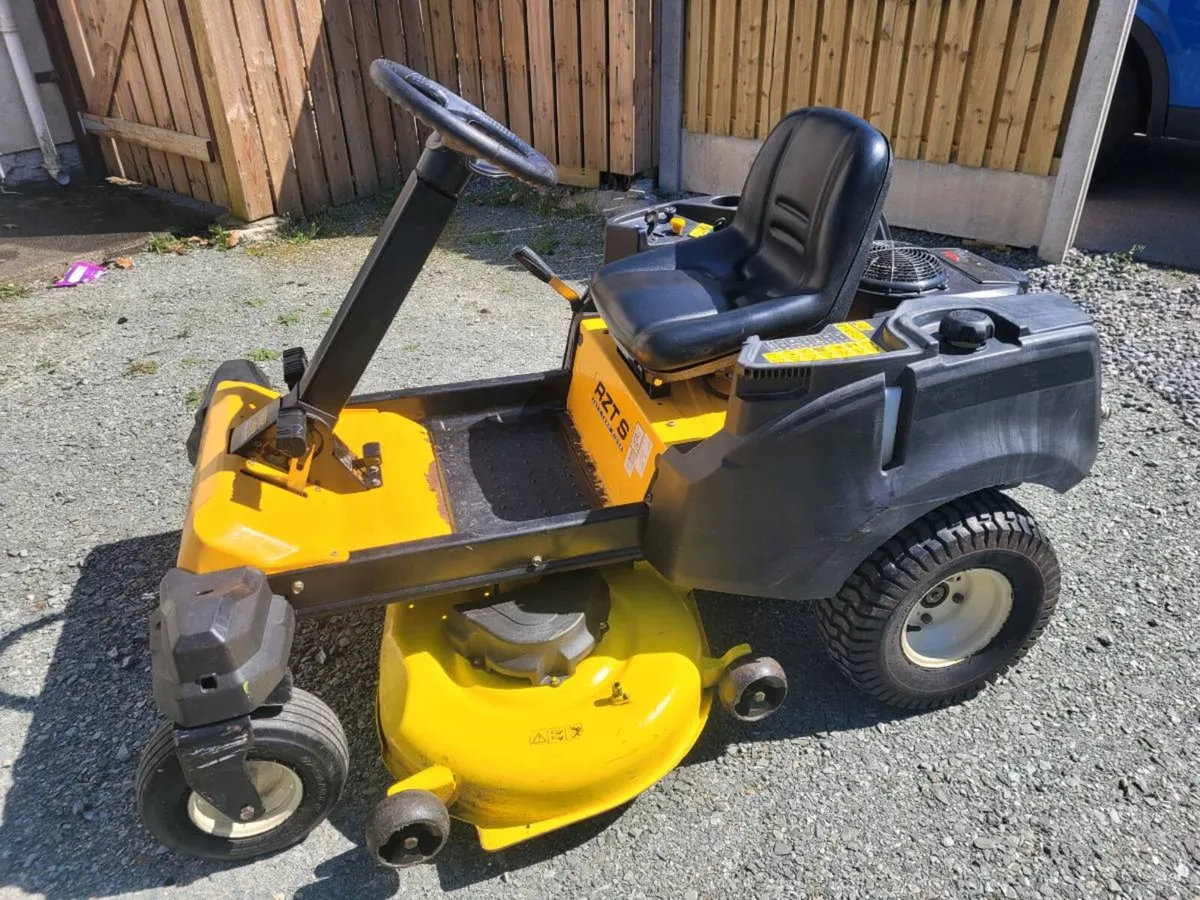 Cubcadet zeroturn lawnmower - Image 3
