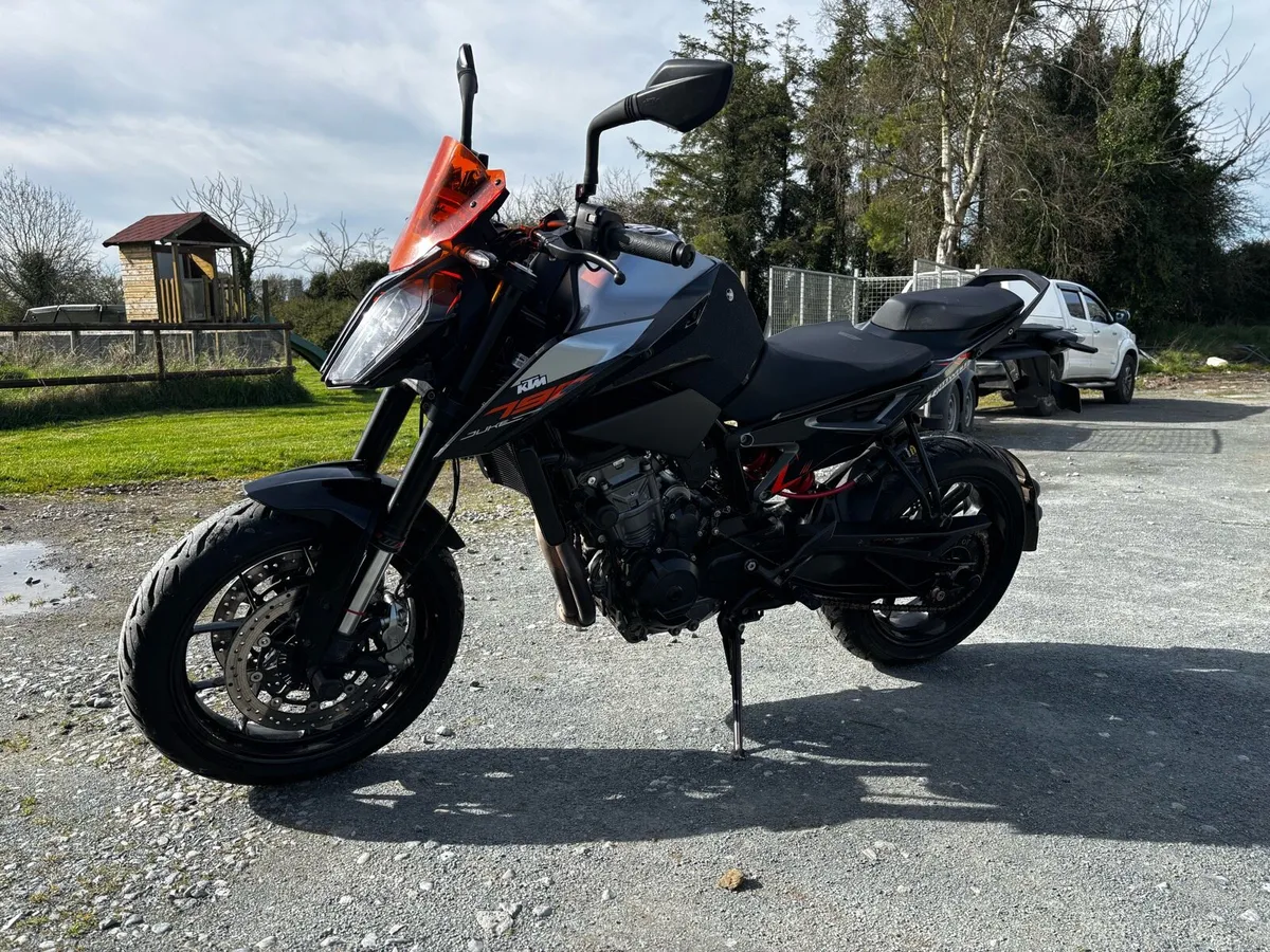 KTM Duke 790 - Image 2