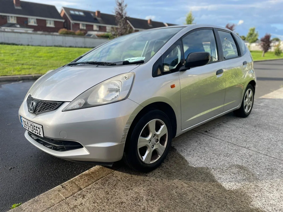 09 Honda Jazz manual - Image 4