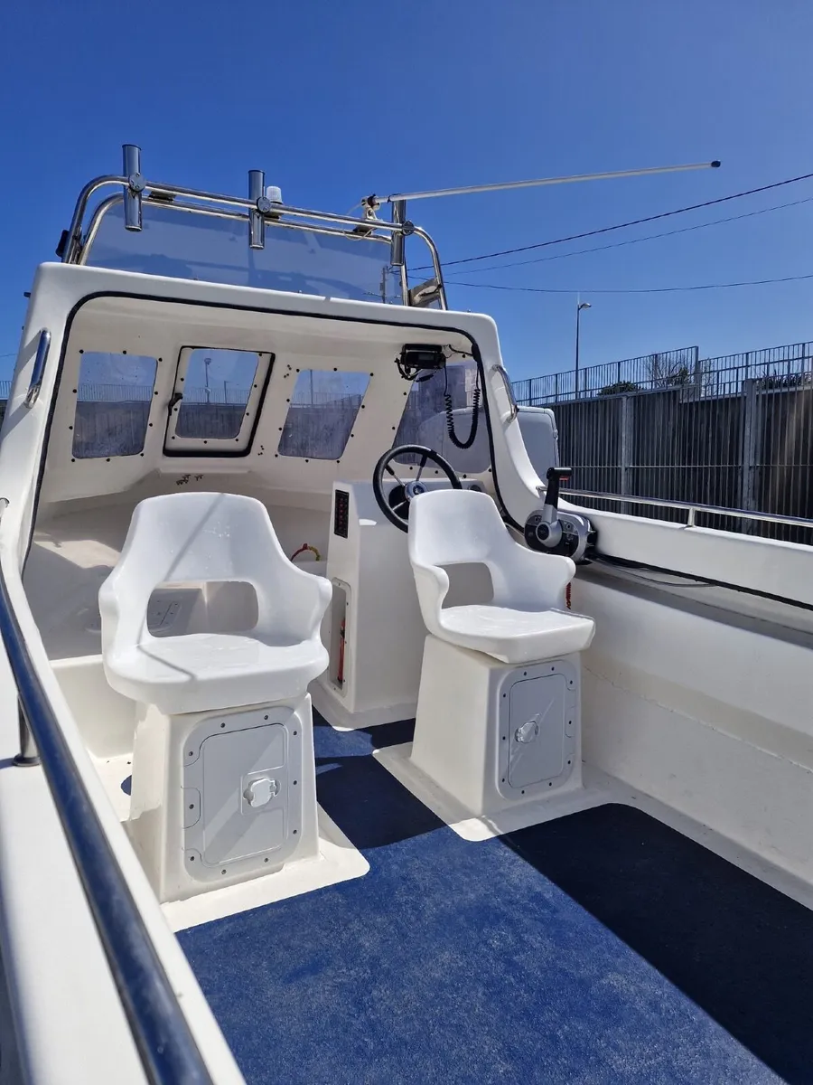 Predator 165 hull paired with a Mariner 60HP - Image 3