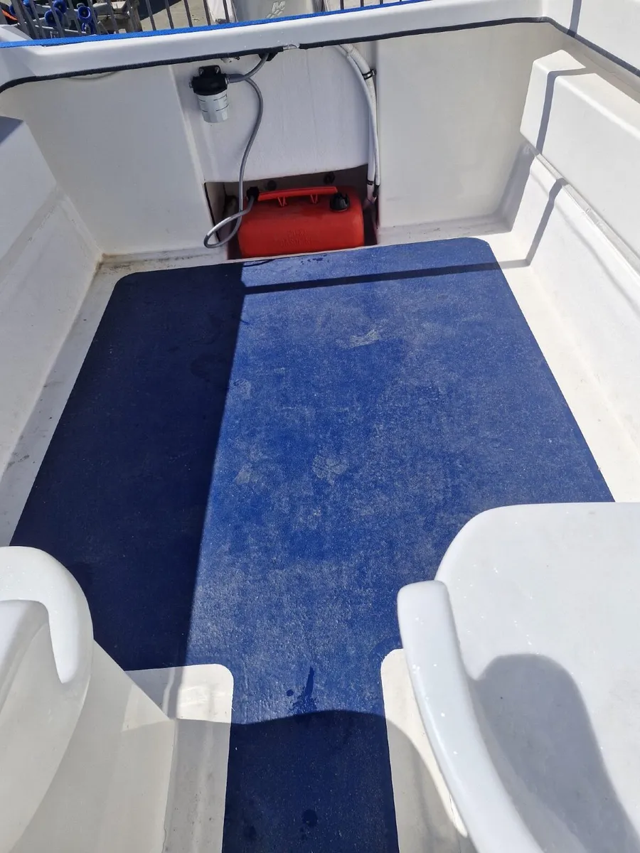 Predator 165 hull paired with a Mariner 60HP - Image 4