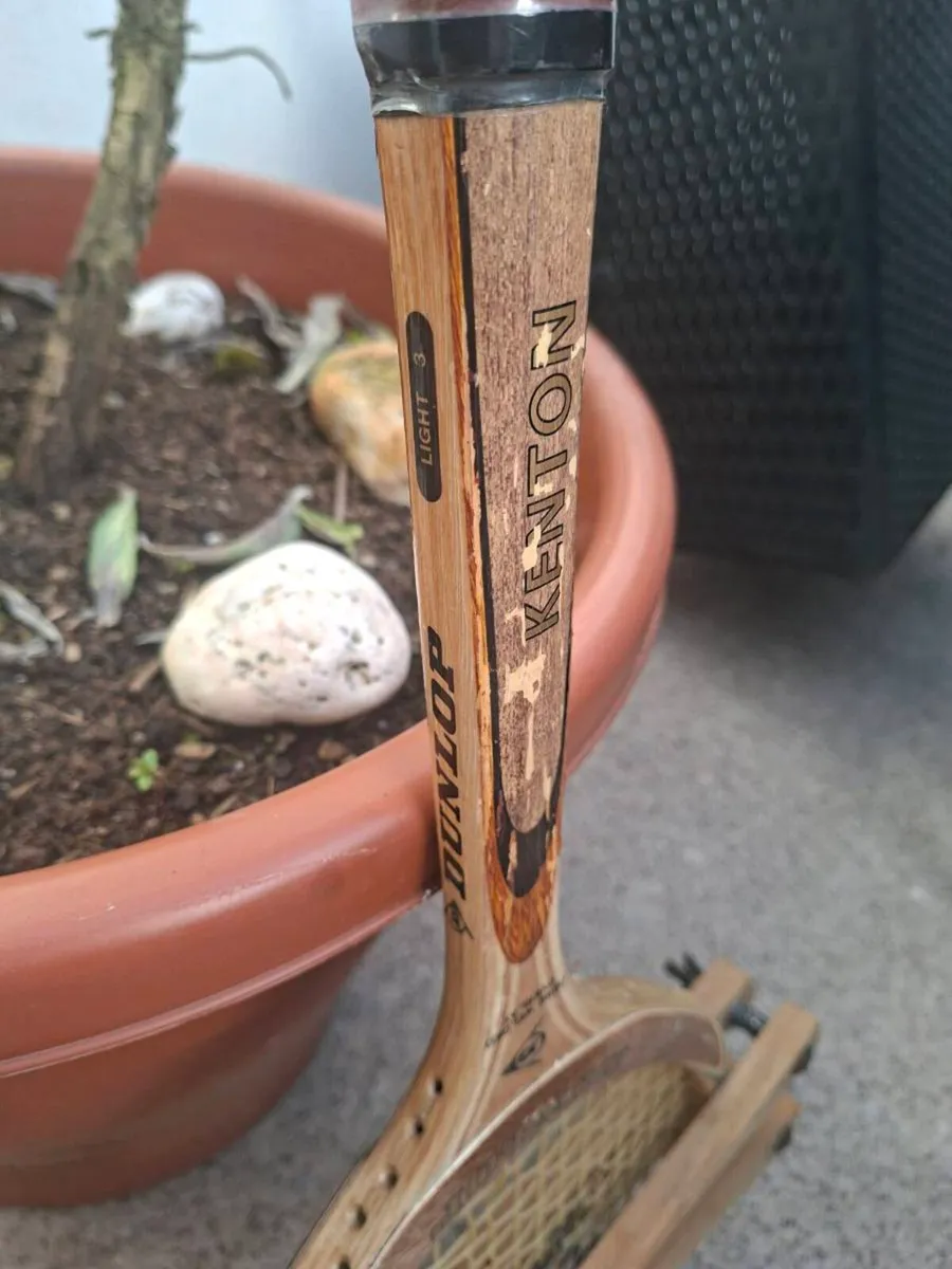 Stunning pair of Original 1950's Dunlop Rackets - Image 3