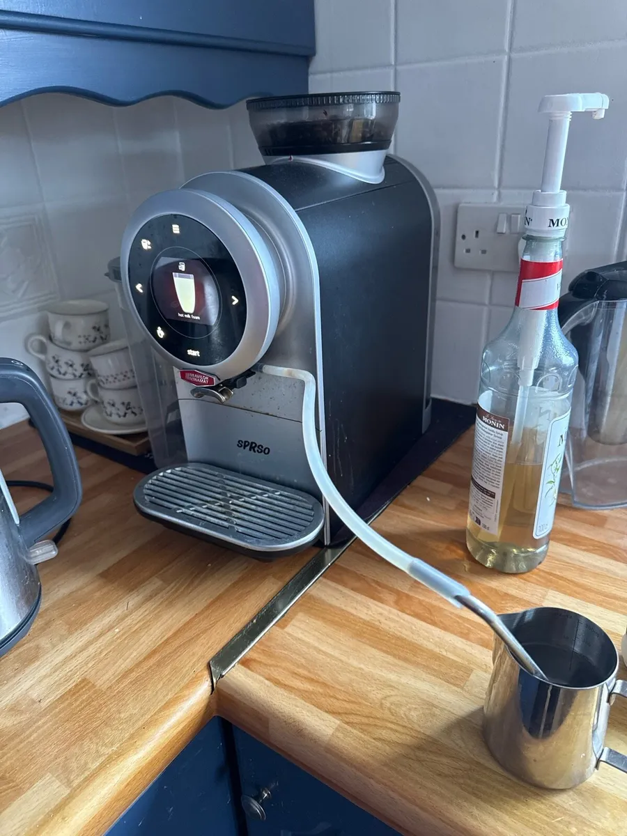 Bravilor Sprso bean to cup coffee machine - Image 3