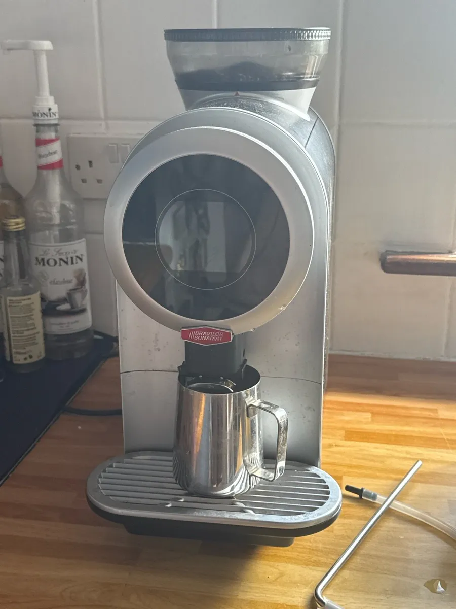 Bravilor Sprso bean to cup coffee machine - Image 1