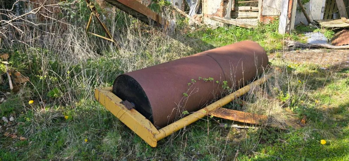 8ft roller - Image 1