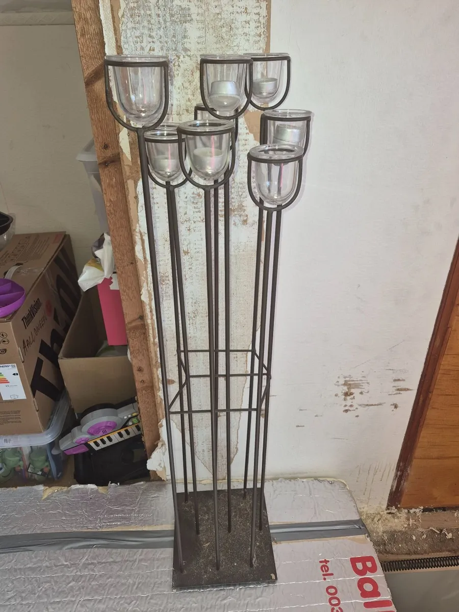 Candle holder