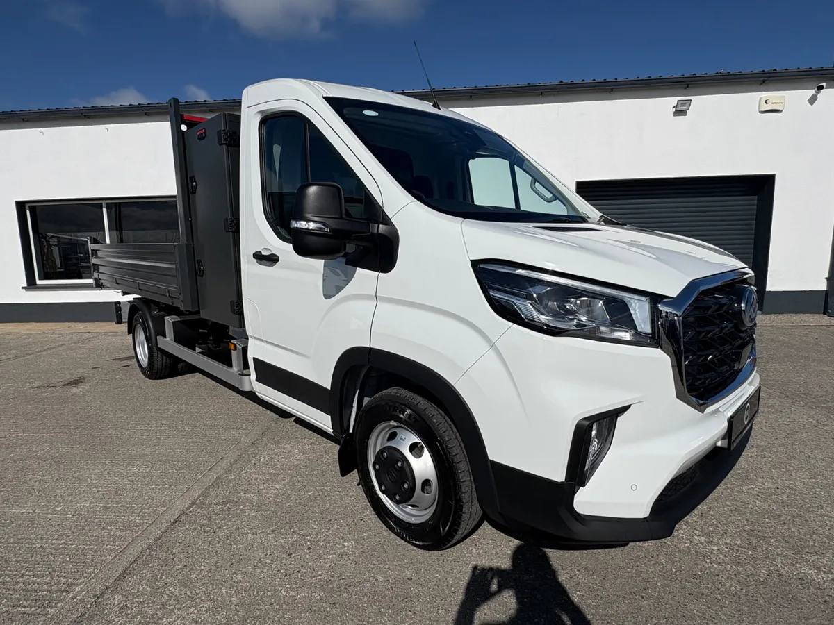Maxus Deliver 9 Tipper with tool box - Image 3