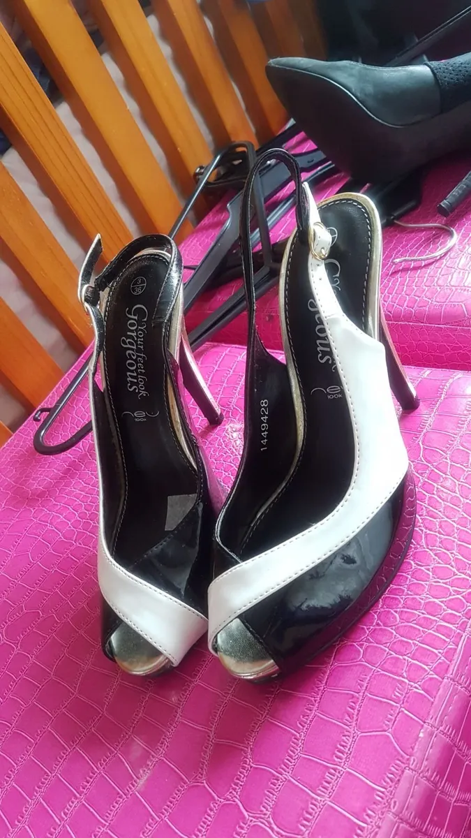 New look heels size 3 never worn - Image 2