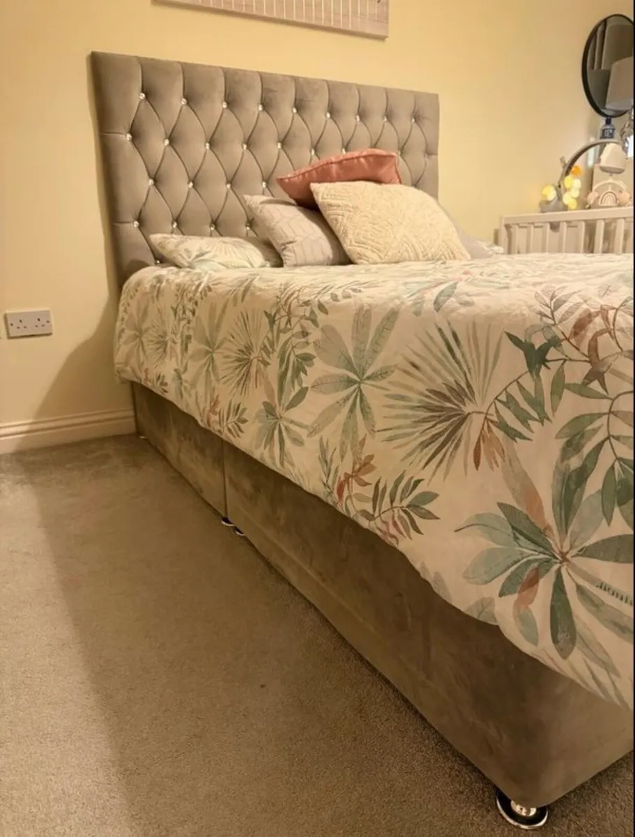 King Size Bed - Image 1