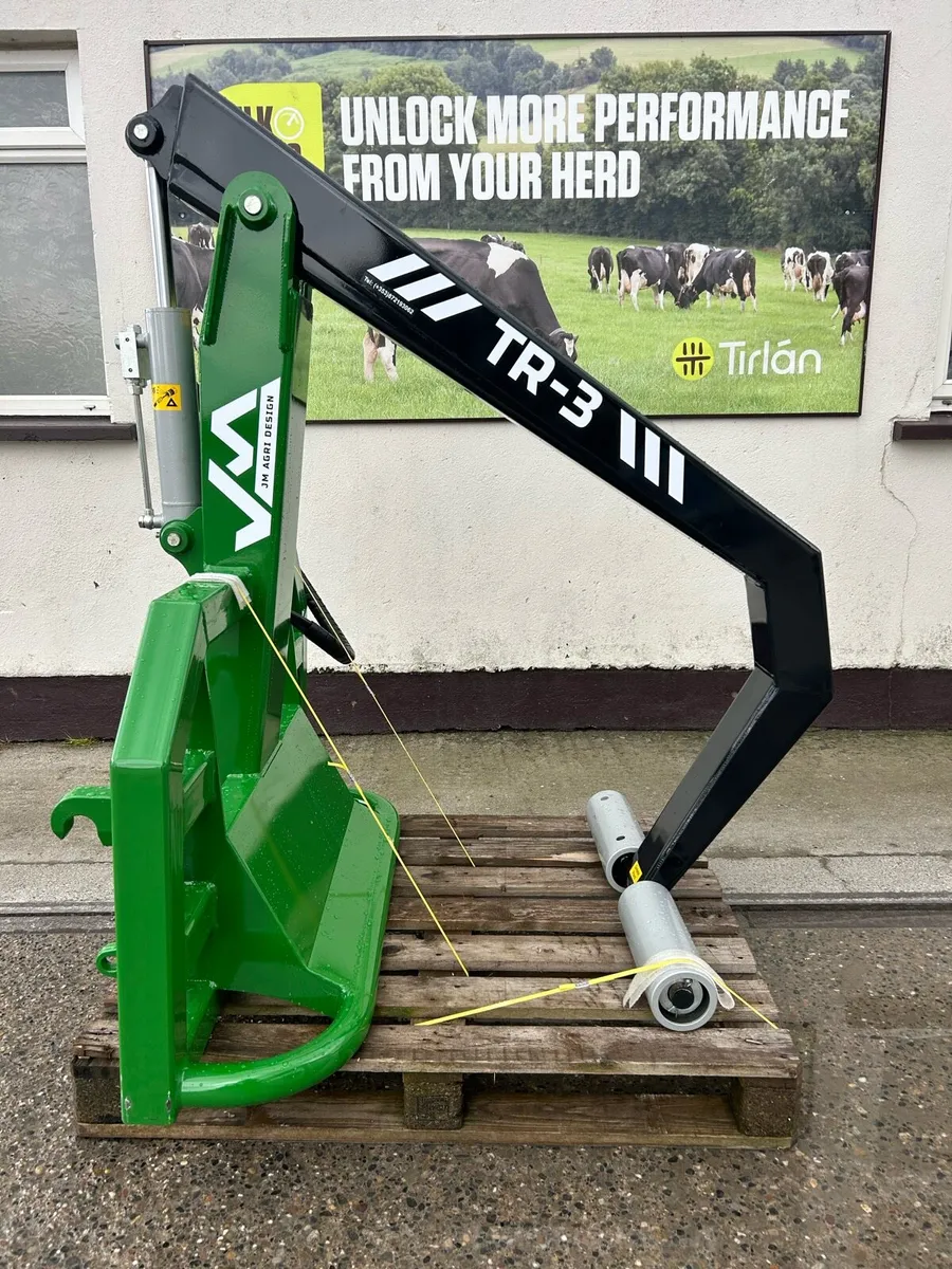 Tr3 bale handler - Image 1