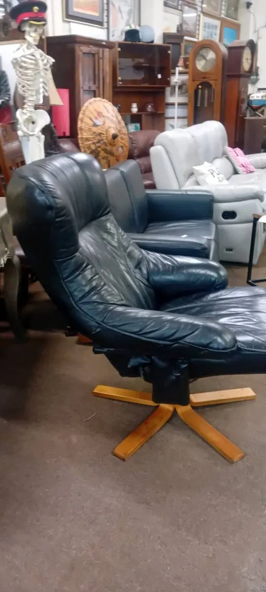Real Leather Swivel Recline Armchair - Image 1