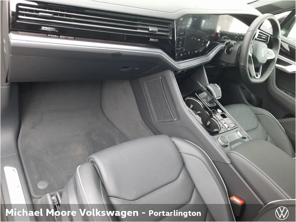 Volkswagen Touareg FINAL EDITION COMMERCIAL 3.0TDI - Image 4