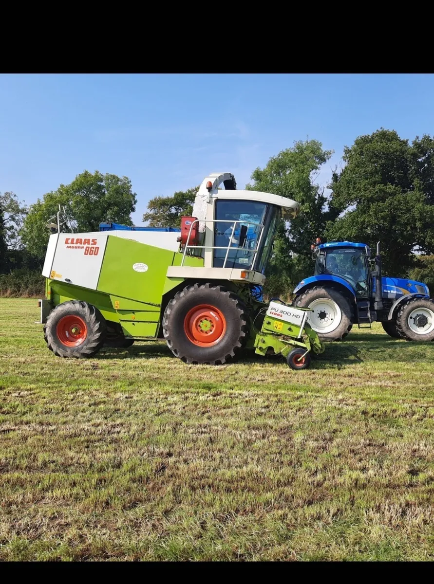 CLAAS 860 Forage Harvester - Image 3
