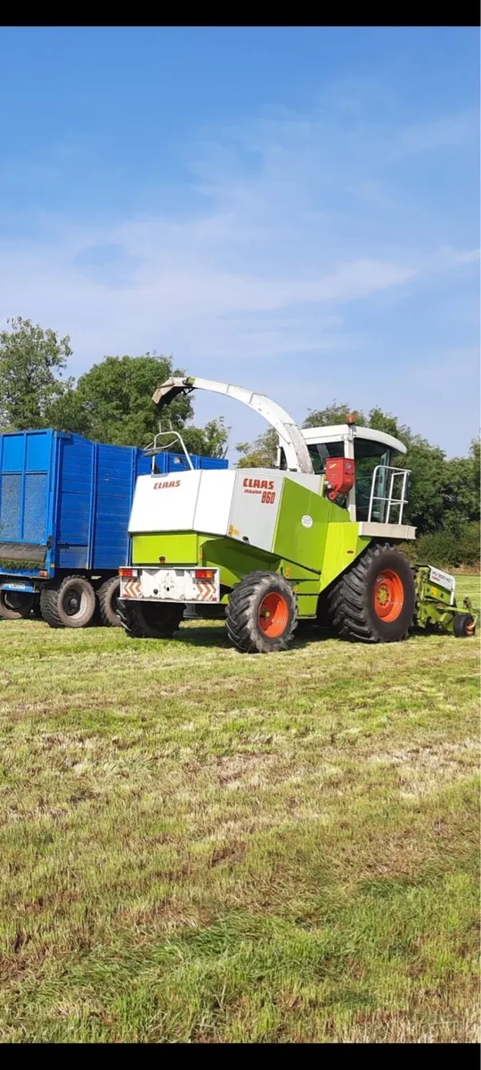 CLAAS 860 Forage Harvester - Image 2