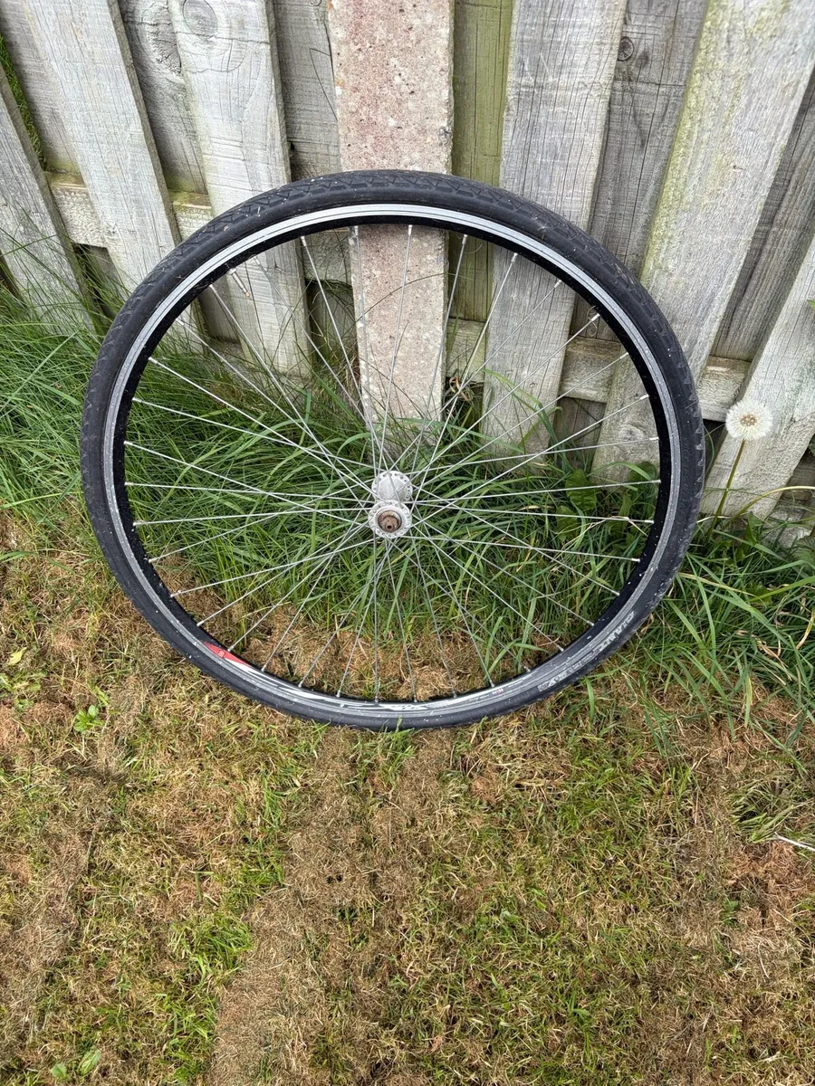 ROAD / HYBRID BICYCLE FRONT WHEEL - Image 2