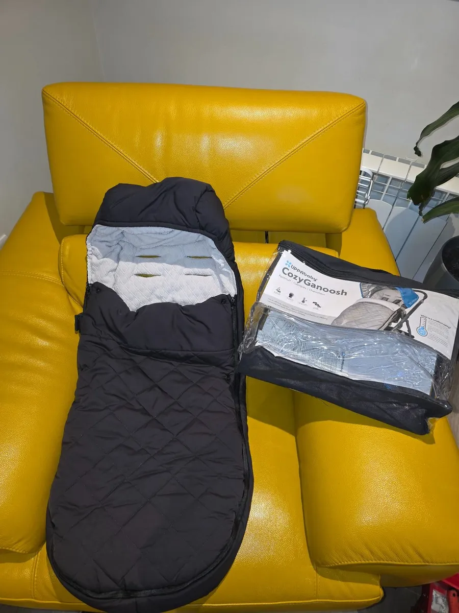 Uppababy Ganoosh footmuff as New - Image 4