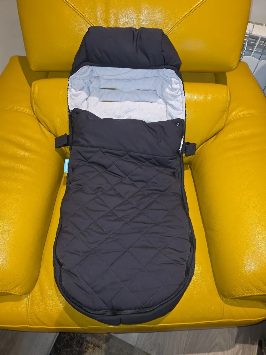 Uppababy Ganoosh footmuff as New - Image 1