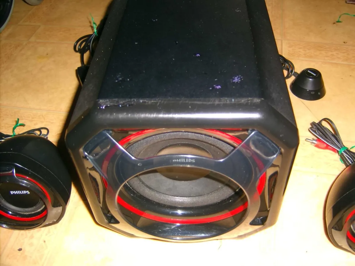 Philips Spa5300/10 Subwoofer with speakers - Image 2