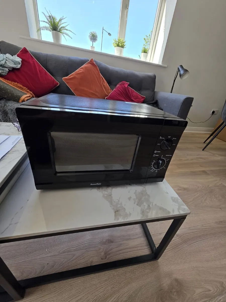 Microwave - Image 1