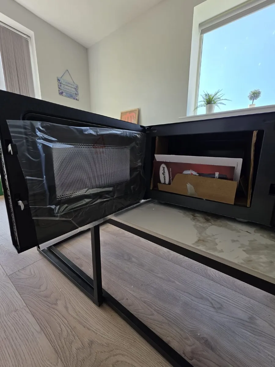 Microwave - Image 3