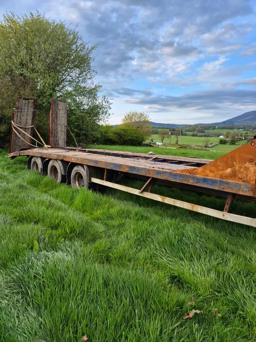 Bale Trailer - Image 1