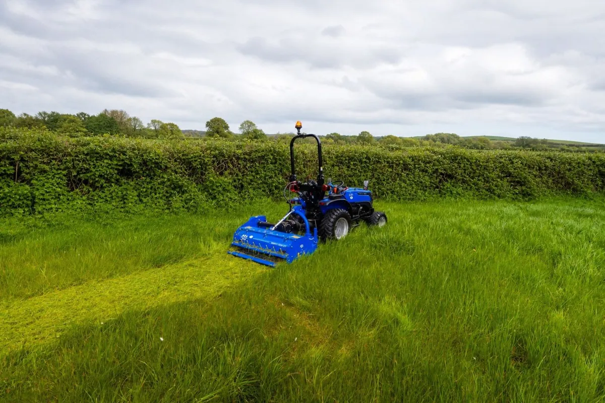 Hydraulic Side Shift Flail Mower - Image 2