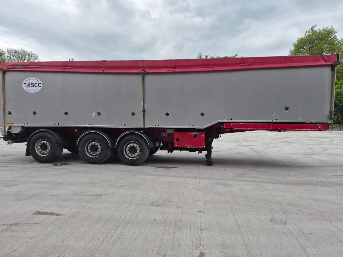2003 Muldoon Feed Blower Trailer - Image 1