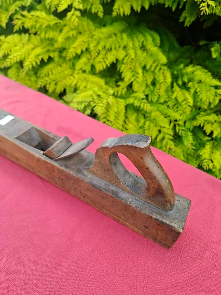 Old vintage wood planer possible to post - Image 2