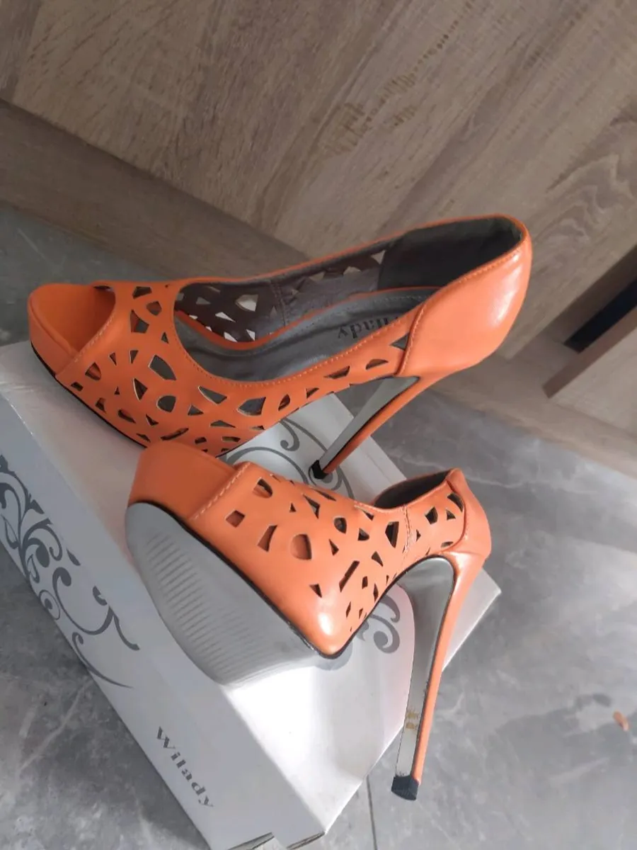 Orange new high heels size fits 35 and half - Image 4