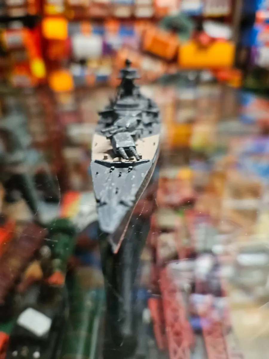 Vintage Triang Minic German WW2 Battleship Bismarc - Image 1