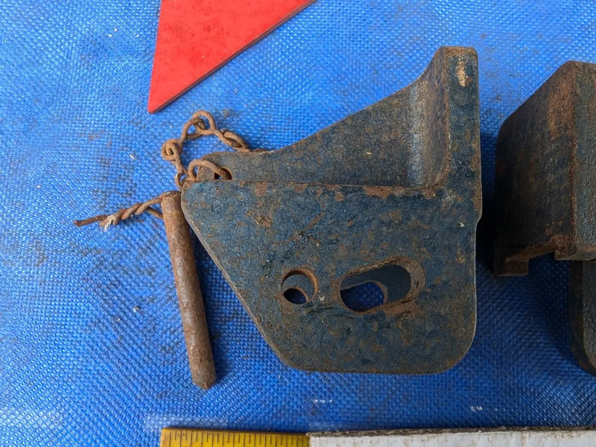 Sash Cramp Heads - Image 2