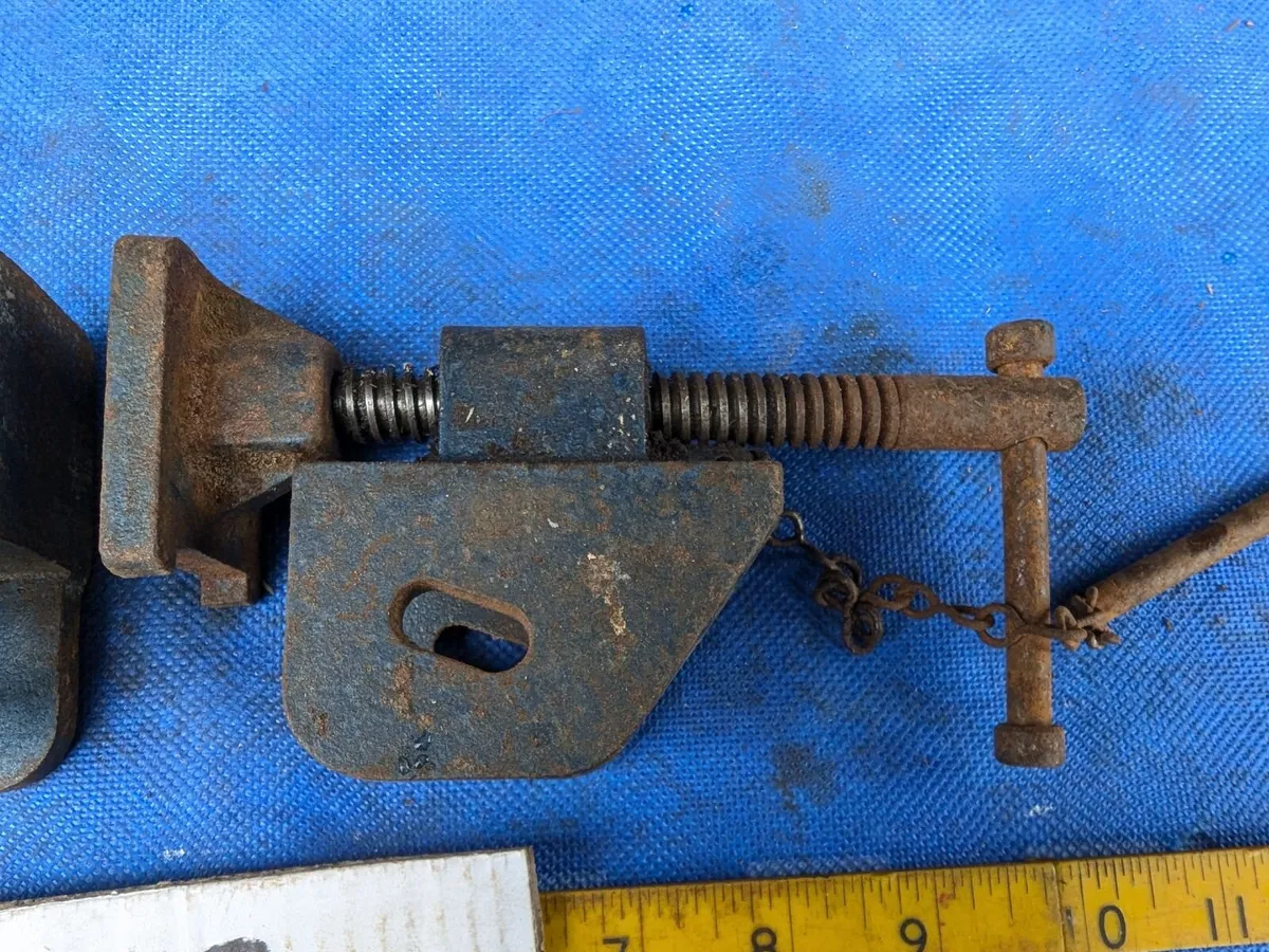 Sash Cramp Heads - Image 3