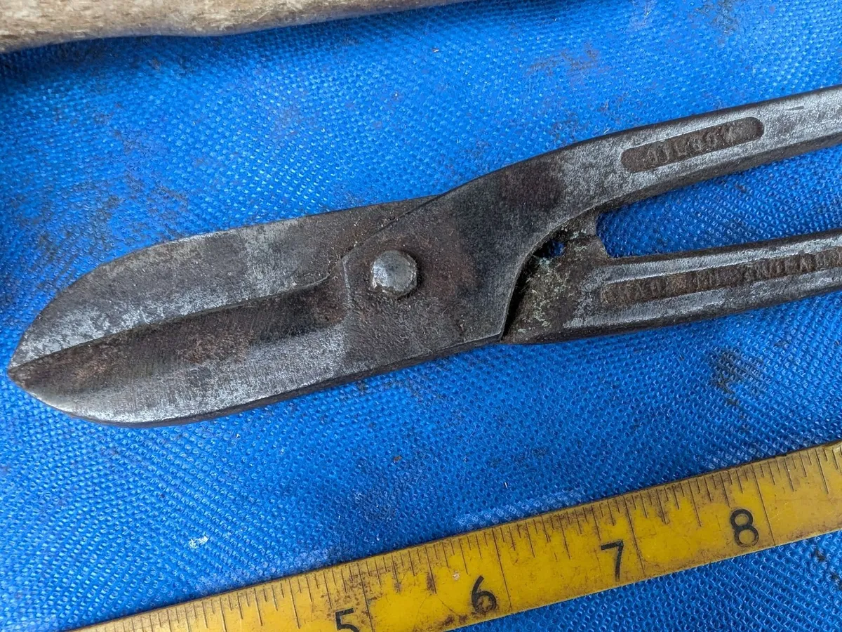 Sheetmetal Snips And Mallet - Image 3