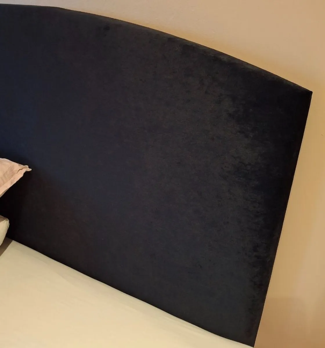 Headboard - Image 2