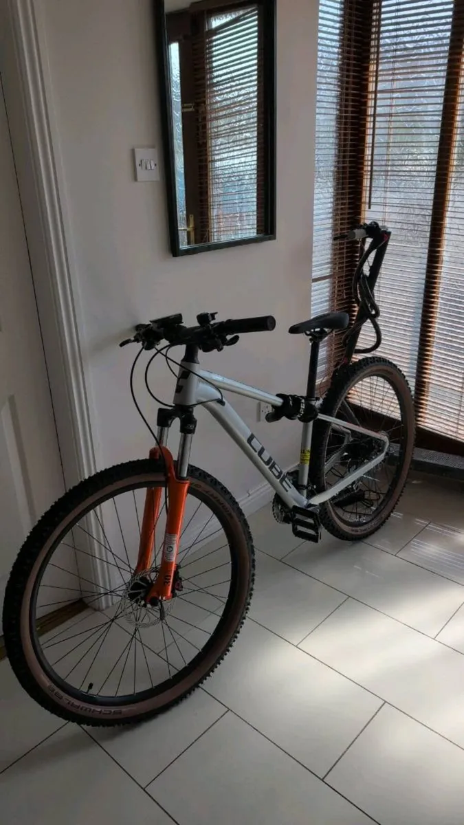 Cube Aim Race Mountain Bike - 9 months old - Image 2
